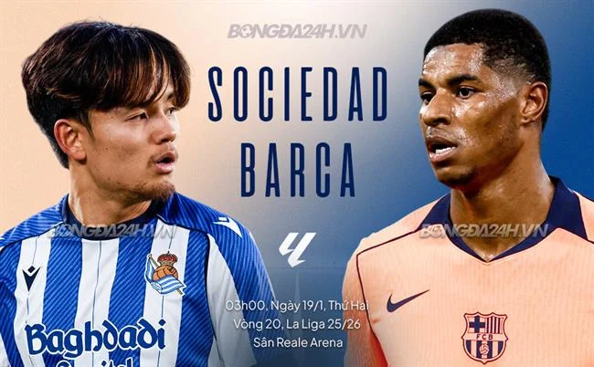 Quả bóng rổ bay vào rổ trên sân